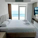 Mamaia Nord Front Sea View White Titanic Apartamento Năvodari