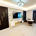 Mamaia Nord Front Sea View White Titanic Apartamento *