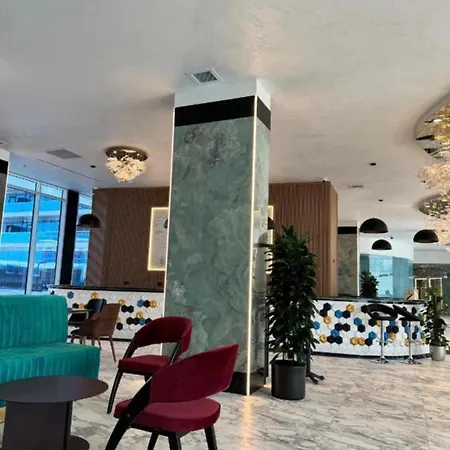 Mamaia Nord Front Sea View White Titanic 公寓 *