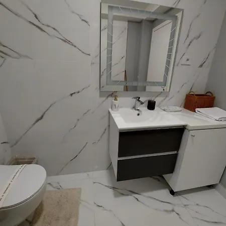 Mamaia Nord Front Sea View White Titanic 公寓