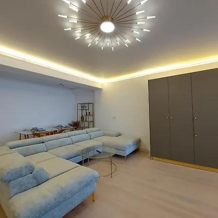 Mamaia Nord Front Sea View White Titanic 公寓