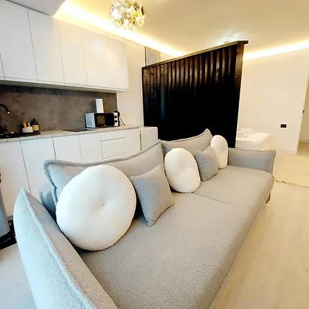 Mamaia Nord Front Sea View White Titanic * 那沃达利