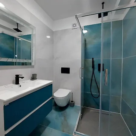 Apartment Mamaia Nord Front Sea View White Titanic Si Parcare Privata *