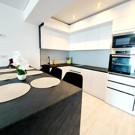 Mamaia Nord Front Sea View White Titanic * Năvodari