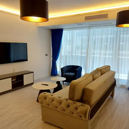 Mamaia Nord Front Sea View White Titanic Năvodari