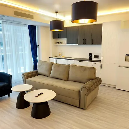 Mamaia Nord Front Sea View White Titanic Apartamento *