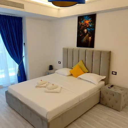 Apartment Mamaia Nord Front Sea View White Titanic Si Parcare Privata *