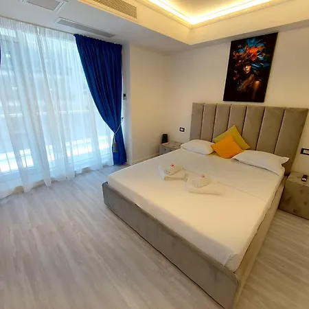 Mamaia Nord Front Sea View White Titanic Si Parcare Privata 公寓