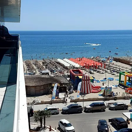 Mamaia Nord Front Sea View White Titanic Si Parcare Privata * Navodari