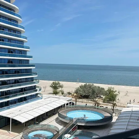 דירה Mamaia Nord Front Sea View White Titanic Si Parcare Privata *