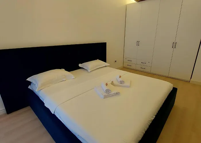 Mamaia Nord Front Sea View White Titanic Năvodari