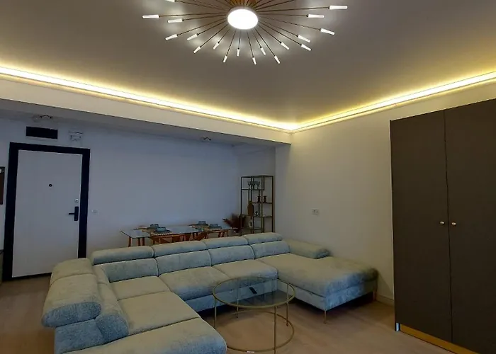 Mamaia Nord Front Sea View White Titanic *